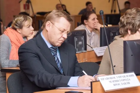 В муниципалитете Ярославля прошла презентация акции «Память бережно храня»