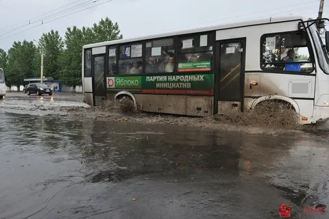 Ярославль ушел под воду. С фото