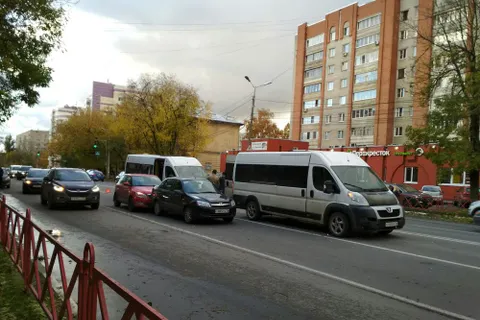 В центре Ярославля произошло ДТП с участием двух маршруток: фото