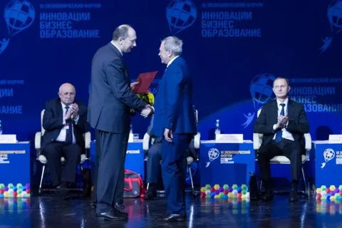 Ярославское правительство заключило с крупными предприятиями соглашения о социально-экономическом партнерстве