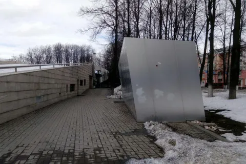 Ярославская «Горка» обрастает потрепанным «хозяйством»