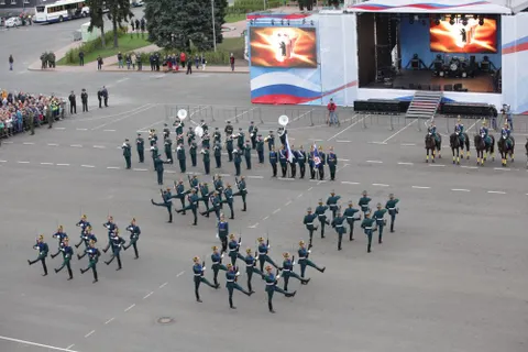В Ярославле торжественно открыли обновленную зону ЮНЕСКО