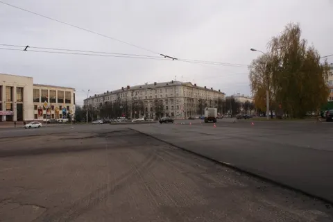 Ремонт проспекта Ленина дошел до Юбилейной площади