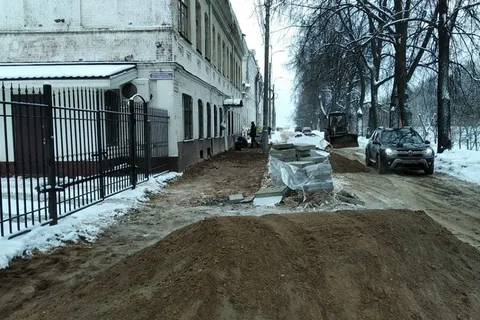 Мэрия Ярославля продолжает оплачивать работы на Красном съезде