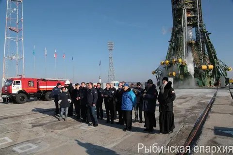 Рыбинский епископ Вениамин напутствовал космонавтов