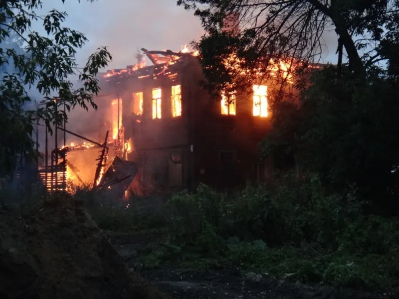 В Ярославле опять горел нежилой дом