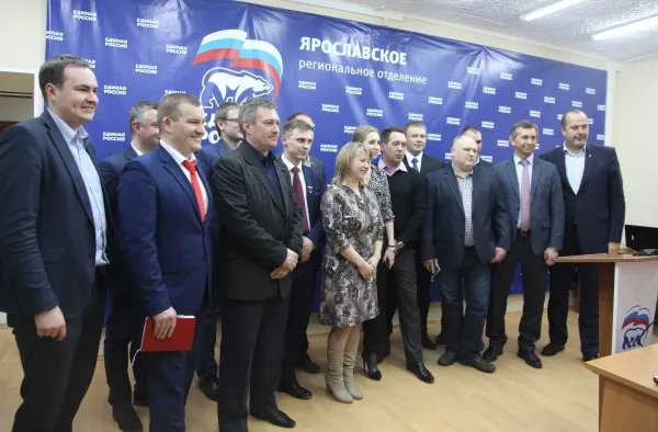 Первые лица государства пообщались с кандидатами предварительного голосования