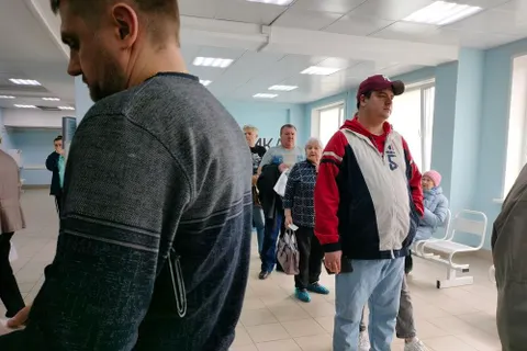 Ярославцы штурмуют заволжскую поликлинику