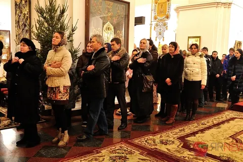 Жители Ярославской области встретили светлый праздник Рождества Христова (с фото)