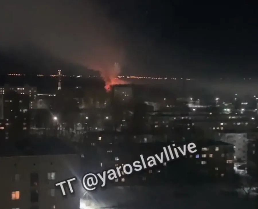 При пожаре в частном доме в Ярославле погиб пенсионер