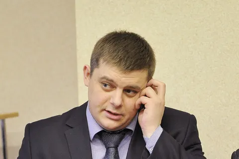В Ярославле депутаты муниципалитета совмещают приятное с полезным. Фото