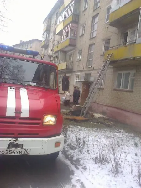 В Ярославле на пожаре погиб пенсионер