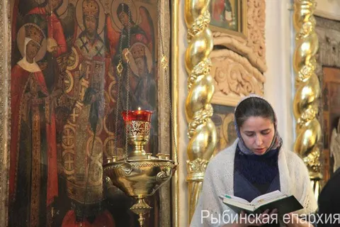 В Ярославле простились с семьей погибшего в ДТП священника
