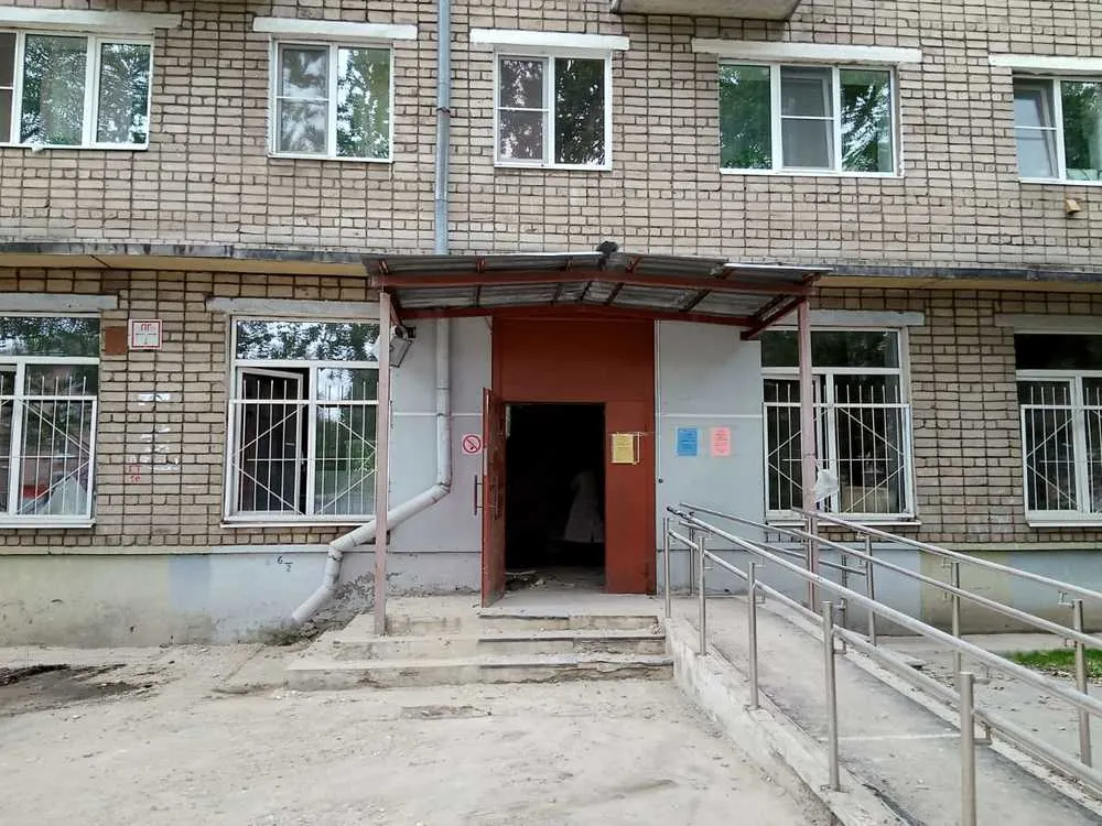 В минздраве назвали срок окончания ремонта детской поликлиники в Ярославле