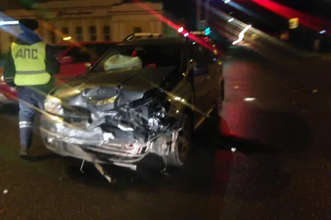 В Ярославле в ДТП попал полицейский