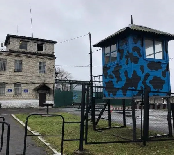 В Ярославской области в колонии один заключенный проломил голову другому