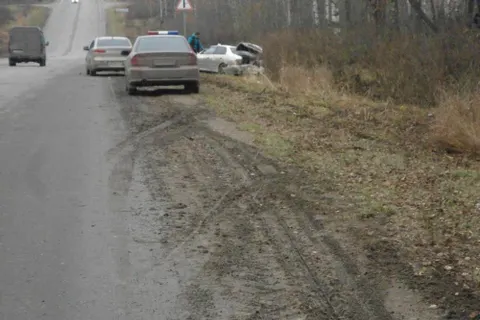 В Тутаевском районе при обгоне опрокинулась в кювет «Тойота»
