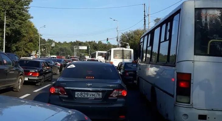 В Ярославле нет средств на борьбу с заволжскими пробками