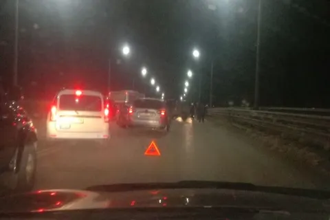 На Октябрьском мосту в Ярославле столкнулось 7 машин