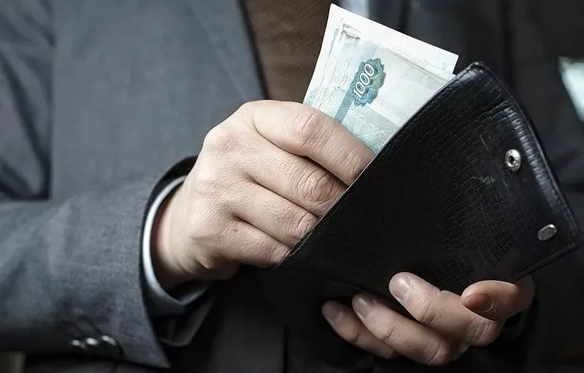 Минздрав опубликовал среднемесячные зарплаты главврачей ярославских больниц