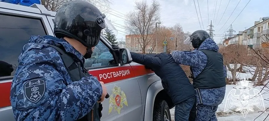 Агрессивный пьяный ярославец напал на врачей скорой помощи