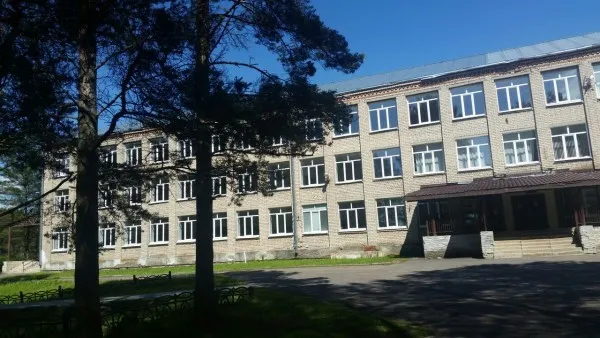 Учителя шести школ Пошехонского района заболели COVID-19