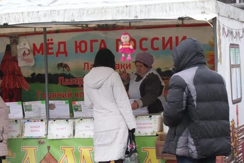 Ларьки на площади Труда в Ярославле уберут