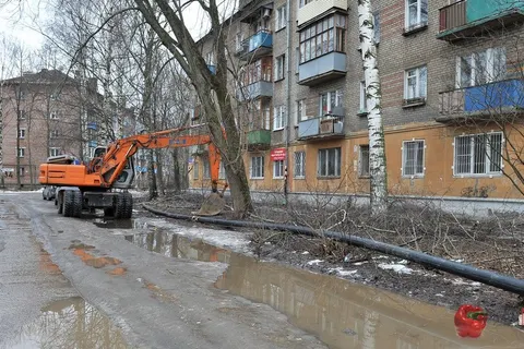 В Ярославле вновь обвалился асфальт. Фоторепортаж