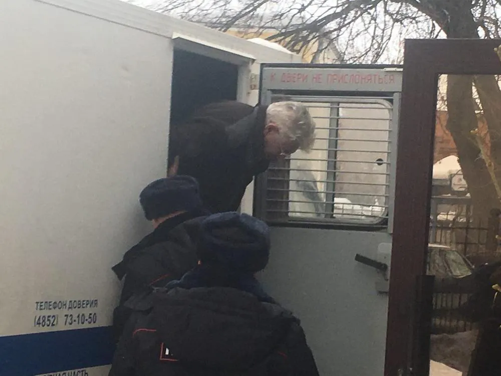 Бывшего чиновника из Ярославля подозревают в получении взятки в размере 240 тысяч рублей