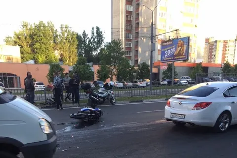 «Вылетел мне наперерез»: девушка-байкер рассказала о «пьяном» ДТП в Ярославле