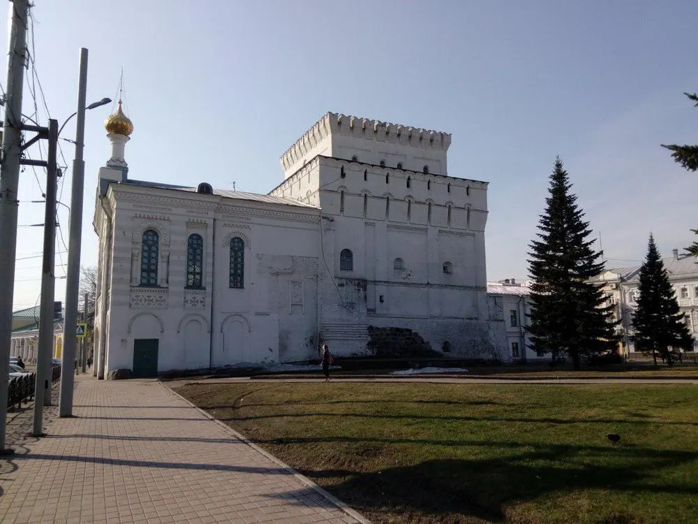 Мэрия Ярославля требует расторгнуть договор аренды площади Волкова
