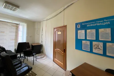 Для депутатов муниципалитета Ярославля смонтировали новую видеостену