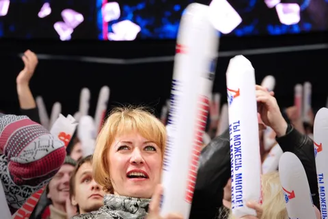В Ярославле СКА разгромил ХК «Локомотив». Фоторепортаж