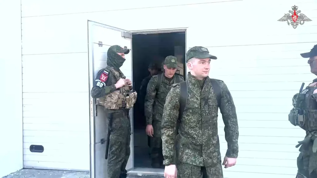 Два ярославских военнослужащих освобождены из плена