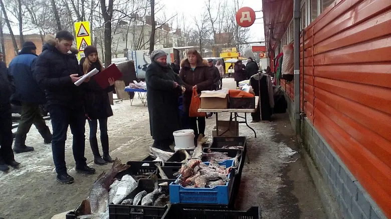 Чиновники разогнали уличных торговцев Ярославля по поручению Слепцова