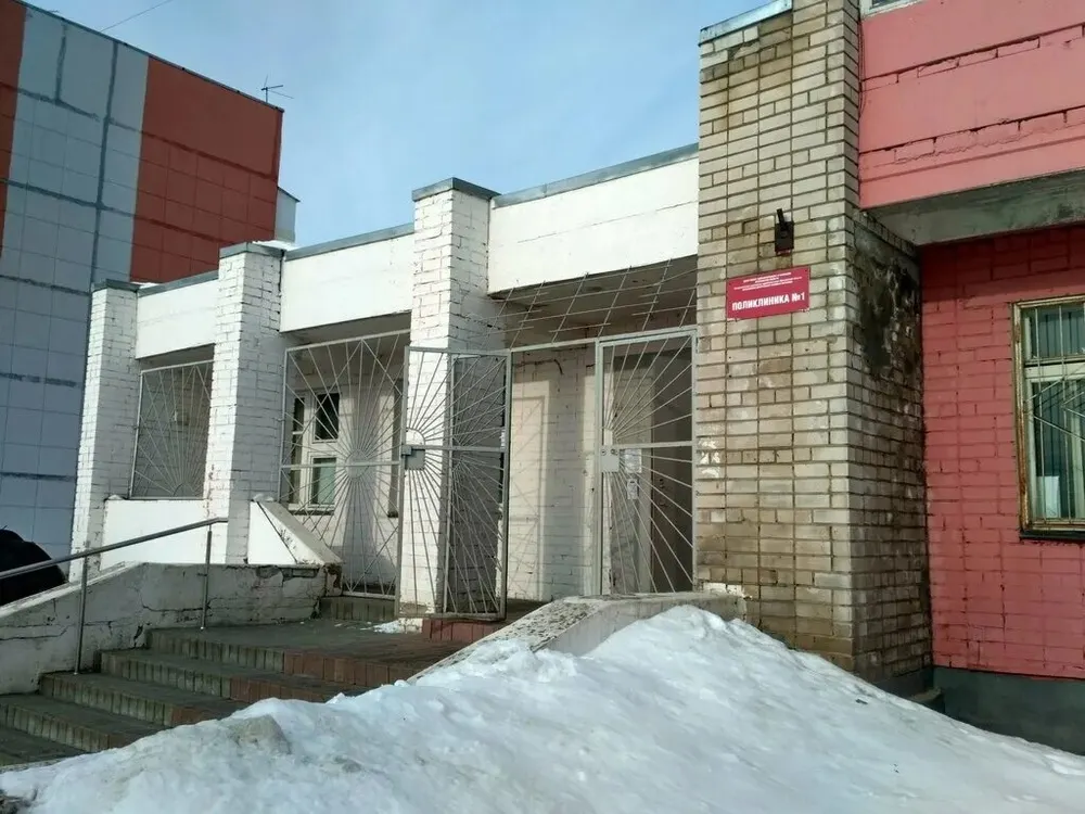 Пациенты жалуются на холод в поликлинике под Ярославлем