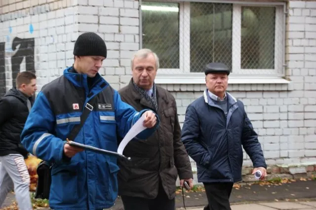 В Ярославле идет проверка освещенности школьных территорий