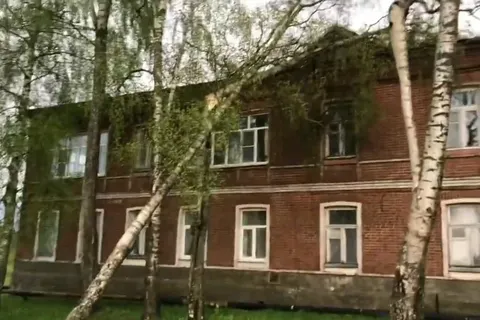 600 жителей Любима из-за смерча остаются без света