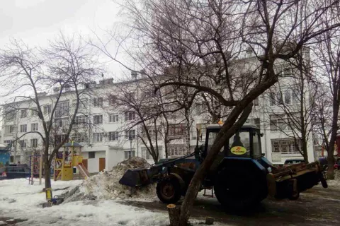 В Ярославле встречают весну субботниками