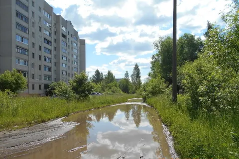 В Ярославле прокуратура через суд требует отремонтировать улицу Громова