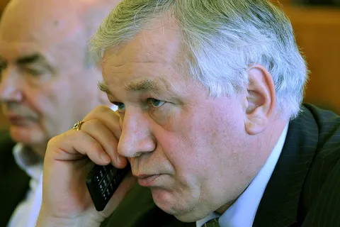 В Ярославле депутаты муниципалитета совмещают приятное с полезным. Фото
