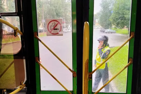 «Гранату нашли»: в Ярославле оцепили территорию возле 66-ой школы