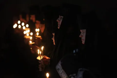 Опубликованы фото и видео с монашеского пострига в Толгском монастыре