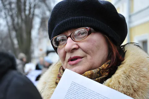 Борцы за сохранение исторического наследия Ярославля собрались то ли на пикет, то ли на санкционированный митинг