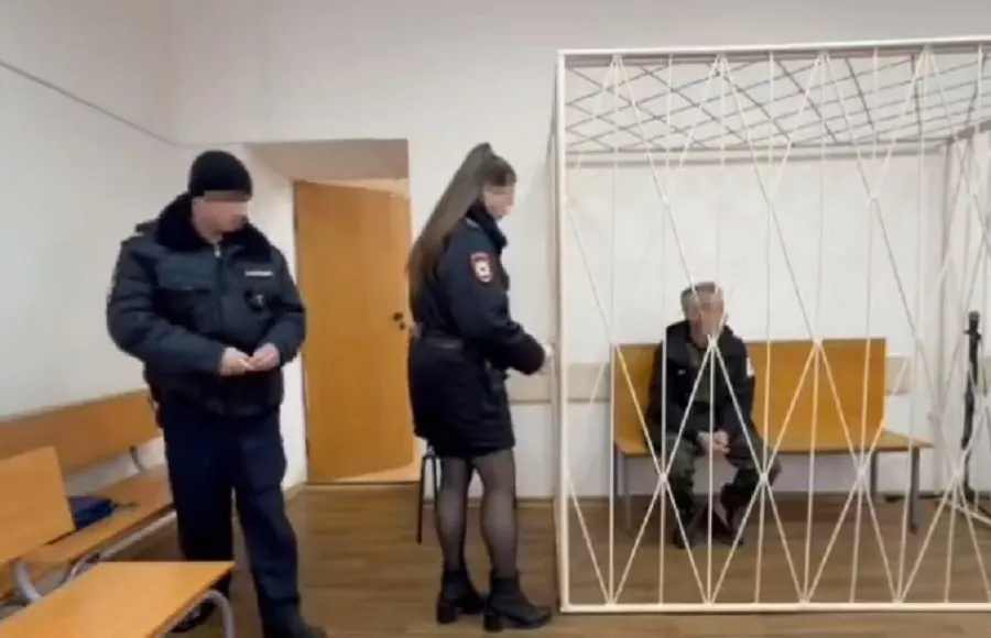 Житель Углича в машине ударил юную сотрудницу полиции