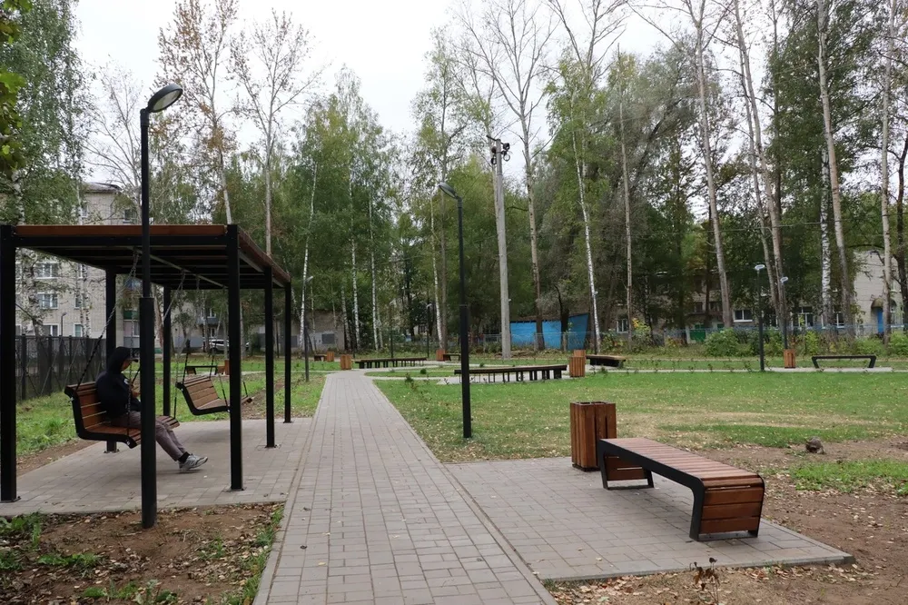 Семибратовского чиновника наказали за контракт на благоустройство сквера