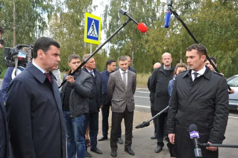 Дмитрий Миронов проверил ход ремонта на улице Маяковского в Ярославле