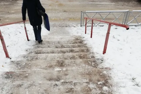 В Ярославле открылся экстремальный спуск к школе