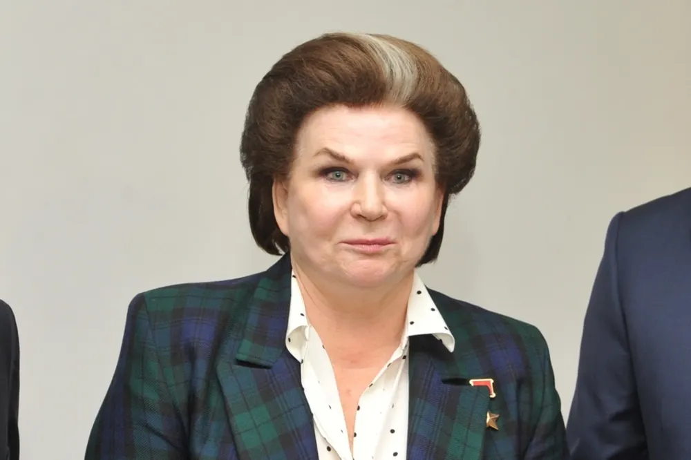 Валентина Терешкова стала первым кавалером ордена Гагарина