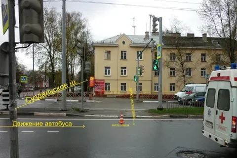 В Ярославле автобус сбил мужчину на пешеходном переходе